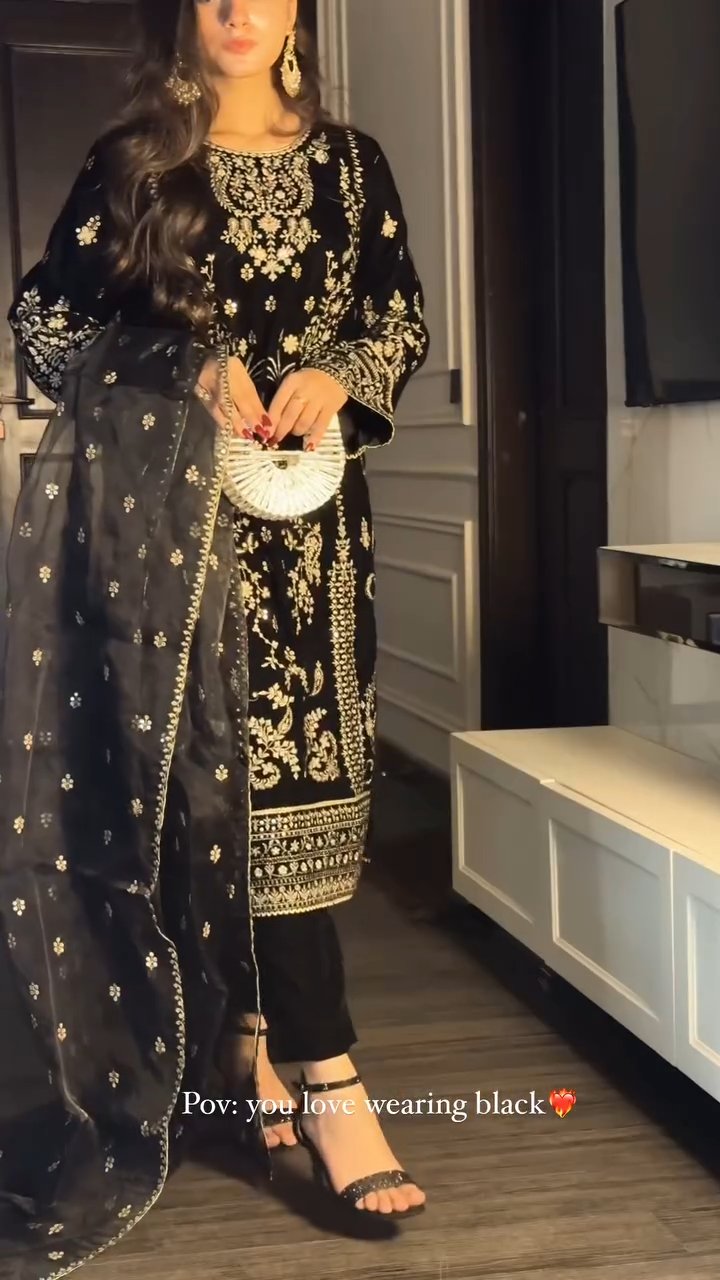 Elegant Black Velvet Embroidered Kurta Set