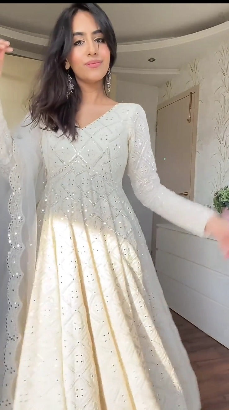 Anishka Lucknawi Embroidery Anarkali Suit Set(Full Stiched)