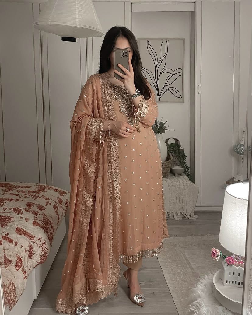 Peachy Princes Salwar Suit