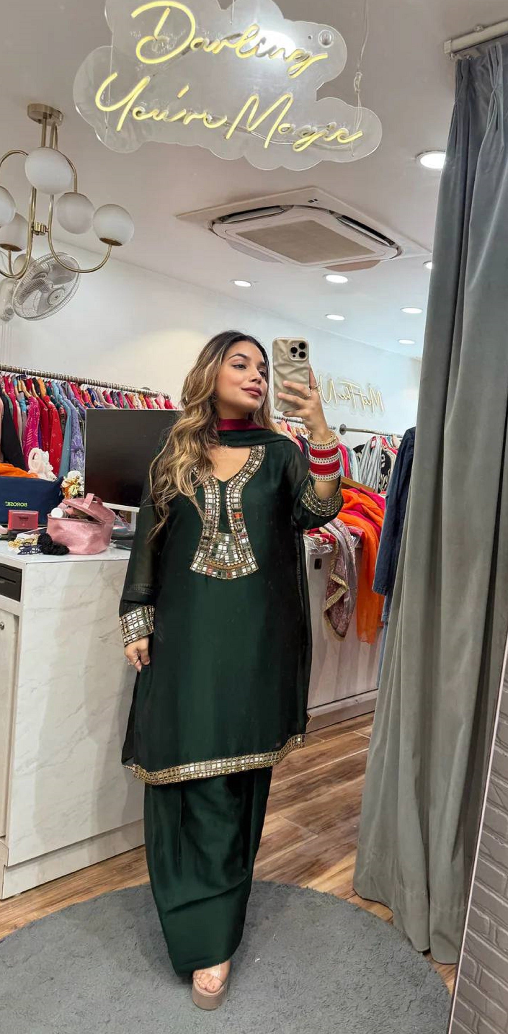 Letest New Trending Kurta Pent With Dupatta